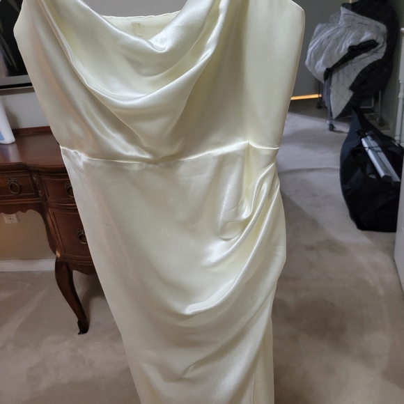 House of CB Braids maids dress - Picture 3 of 14